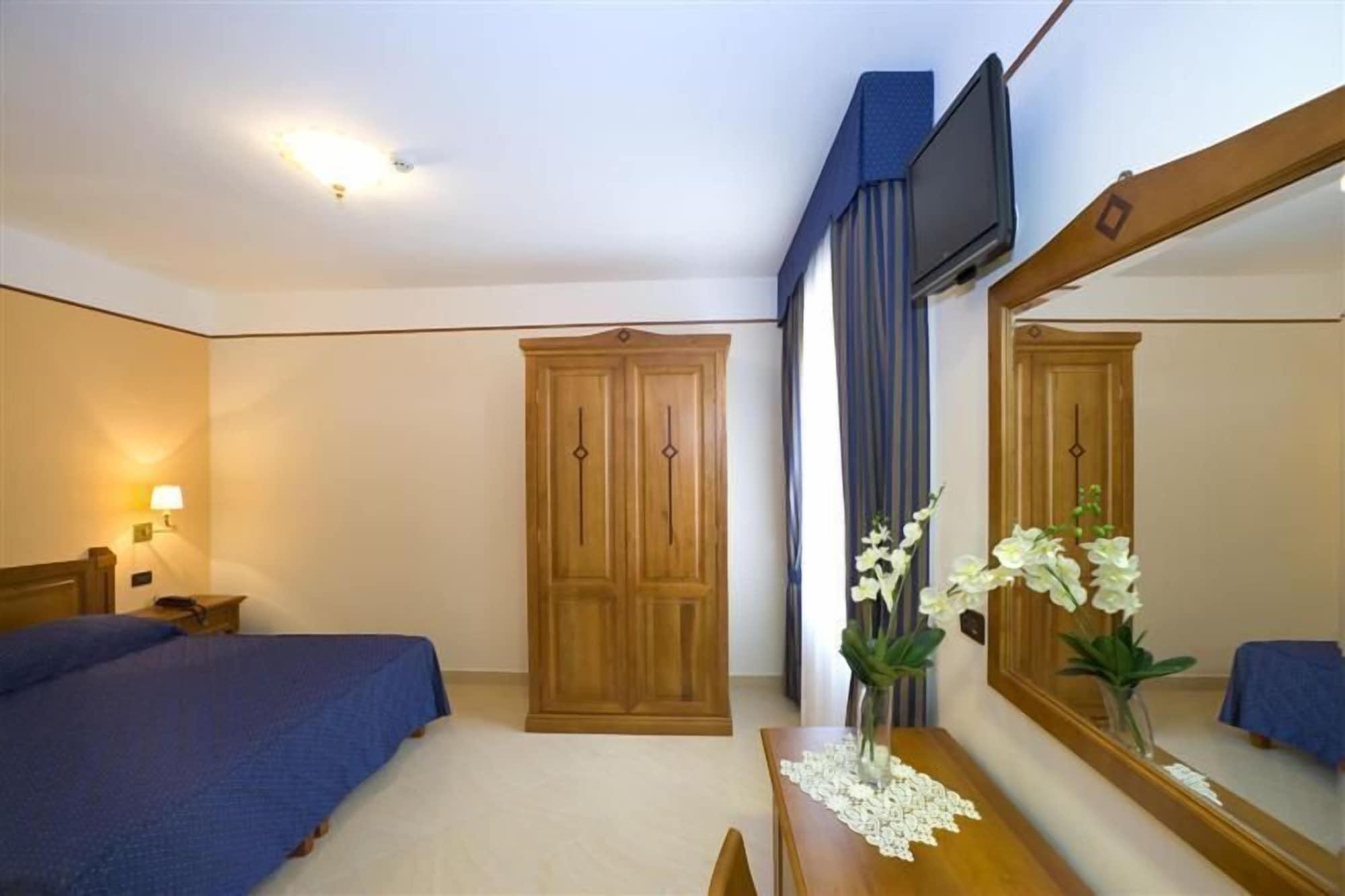 Ulisse Deluxe 3* Sorrente