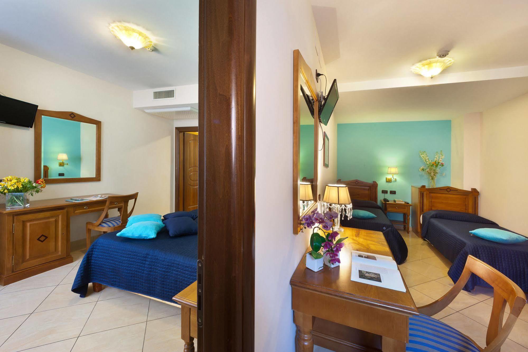 Ulisse Deluxe 3* Sorrente