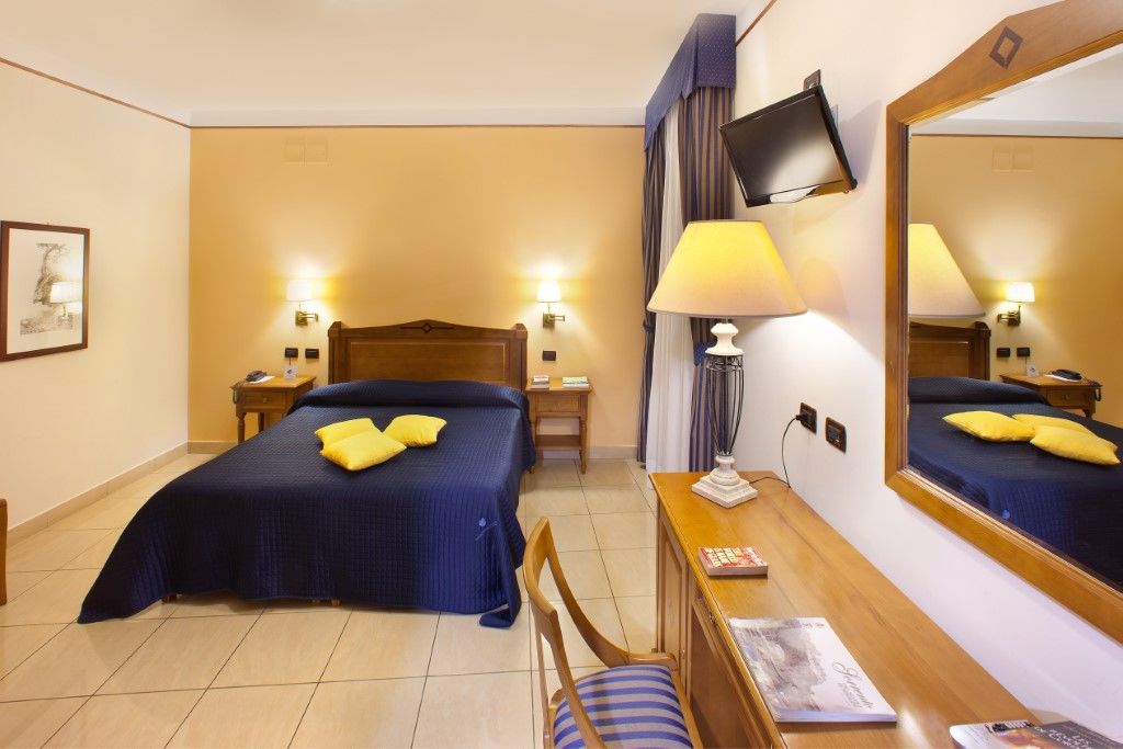 Ulisse Deluxe 3* Sorrente